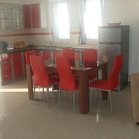 Apartments Diva Novalja Εξωτερικό φωτογραφία