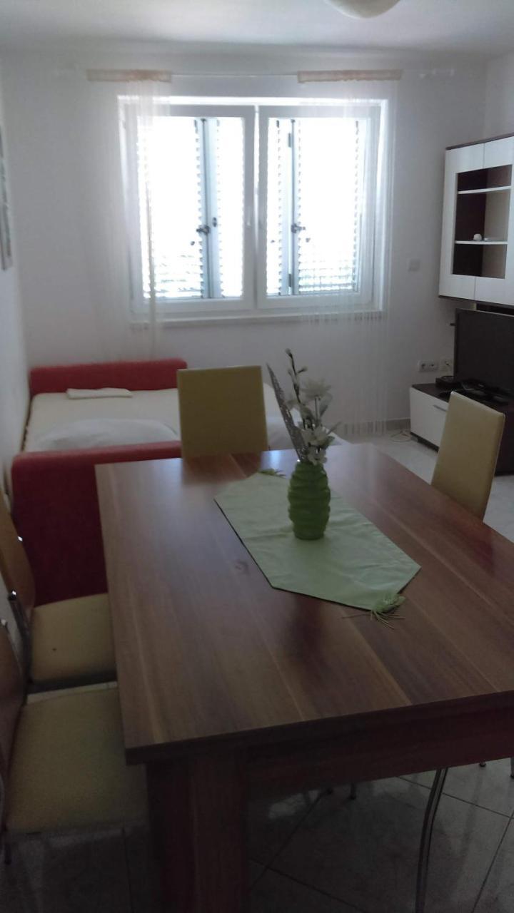 Apartments Diva Novalja Εξωτερικό φωτογραφία